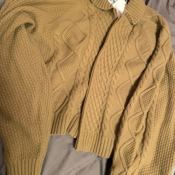 New Sunday Best wool sweater - Picture 3 of 5
